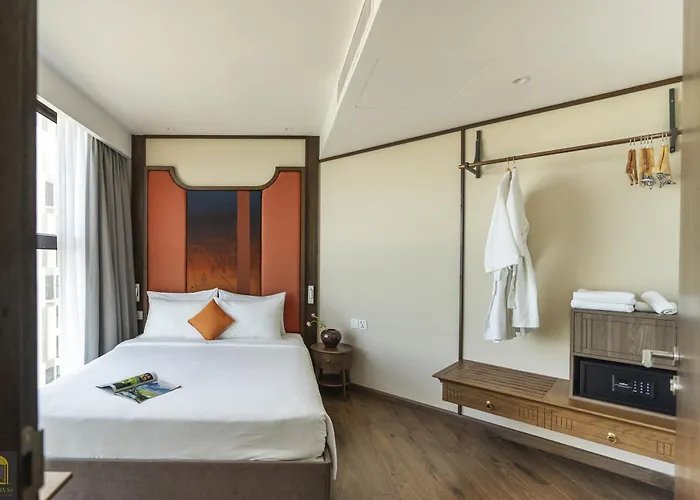 Khách sạn hẻo lánh Sky By Mandala's Mui Ne 2*